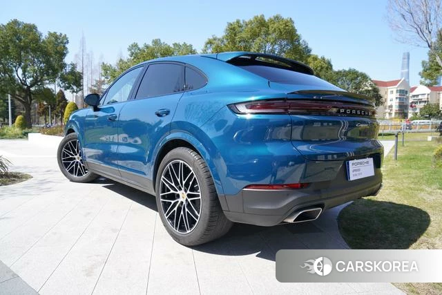 Porsche Cayenne Coupé 2025 Синий из Китая, фото 2