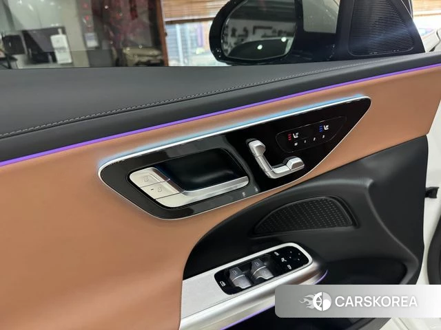 Mercedes-Benz E-Class W214 2025 Белый из Кореи, фото 2
