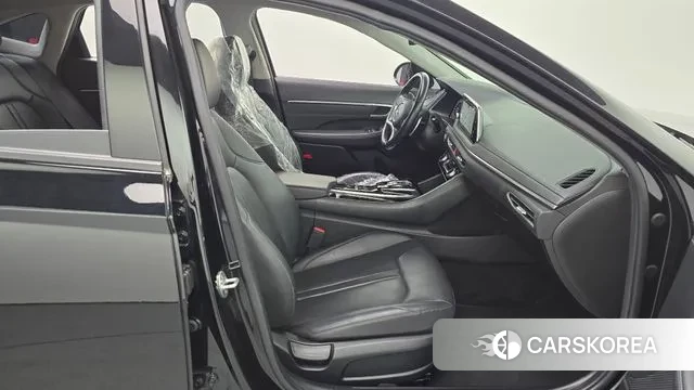 Hyundai Sonata (DN8) 2022 Черный из Кореи, фото 2