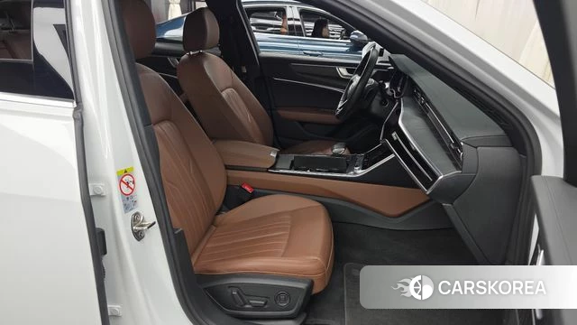 Audi A6 (C8) 2021 Белый из Кореи, фото 2