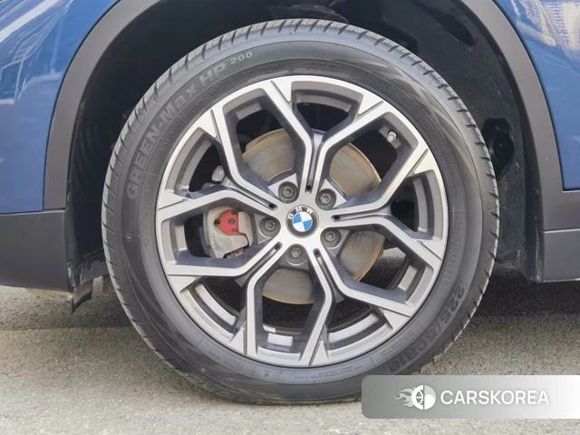 BMW X1 2021 Синий из Китая, фото 2