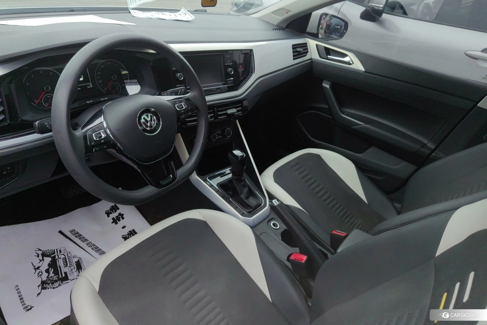 Volkswagen Polo 2019 Белый из Китая, фото 2