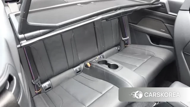 BMW M4 (G82) 2025 Серебристо-серый из Кореи, фото 2