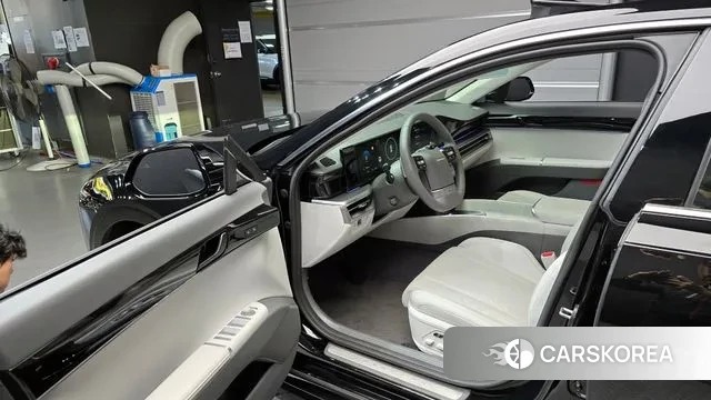 Hyundai Grandeur Hybrid (GN7) 2023 Черный из Кореи, фото 2