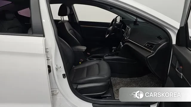 Hyundai The New Avante AD 2019 Белый из Кореи, фото 2