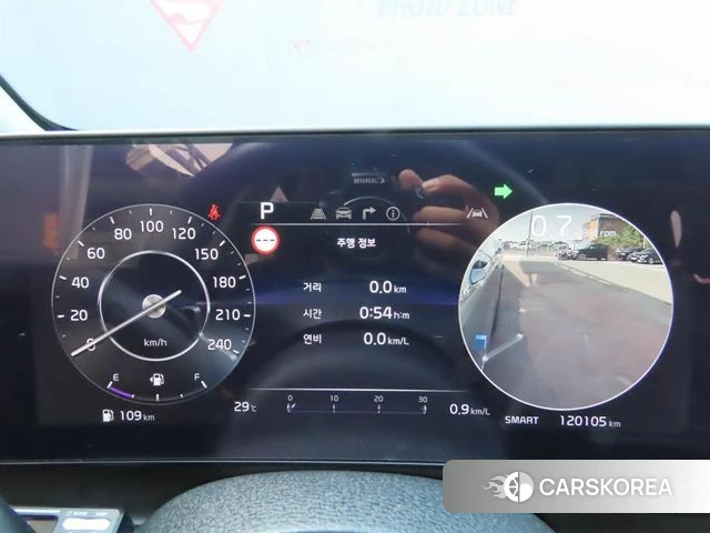 Kia Sportage 5th Generation 2024 Серебристо-серый из Кореи, фото 2