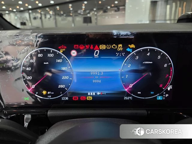 Mercedes-Benz GLA - Class H247 2024 Черный из Кореи, фото 2