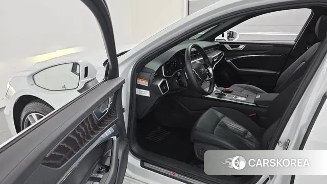 Audi A6 (C8) 2022 Белый из Кореи, фото 2