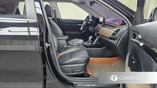 Kia Seltos 2019 Черный из Кореи, фото 2