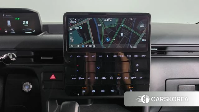 Hyundai Staria 2023 Серебряный из Кореи, фото 2