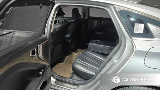 Kia K8 2022 Серебряный из Кореи, фото 2