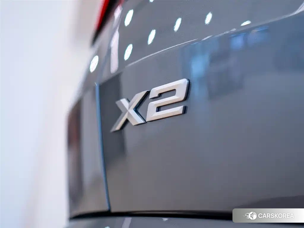BMW X2 2025 Silver/gray из Китая, фото 2