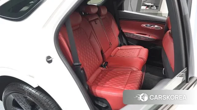 Genesis GV70 2021 Белый из Кореи, фото 2