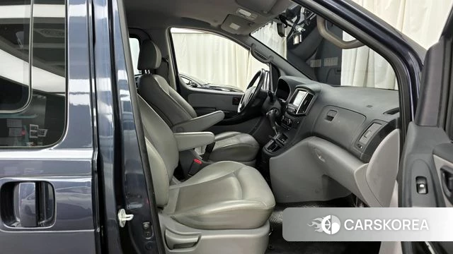 Hyundai The New Grand Starex 2018 Серый из Кореи, фото 2