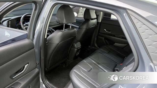 Hyundai The New Avante (CN7) 2023 Серый из Кореи, фото 2