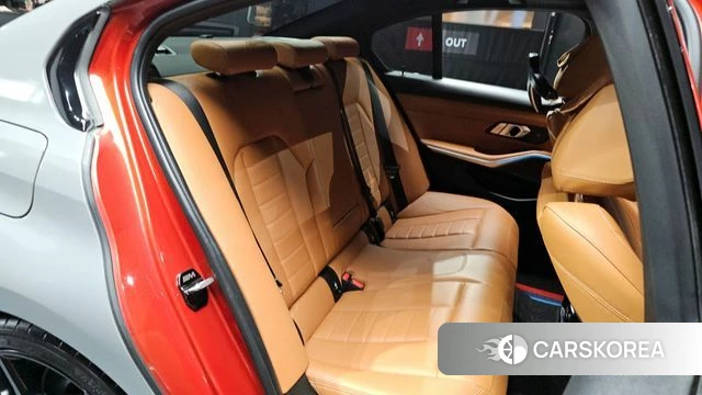 BMW 3 Series (G20) 2019 Серебристо-серый из Кореи, фото 2