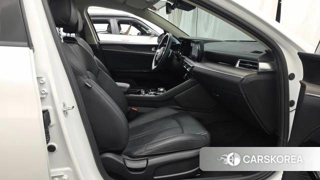 Kia K5 3rd generation 2022 Белый из Кореи, фото 2