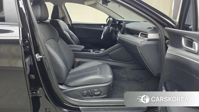 Kia K5 3rd generation 2022 Черный из Кореи, фото 2