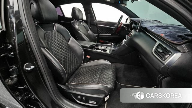 Genesis G70 2018 Черный из Кореи, фото 2