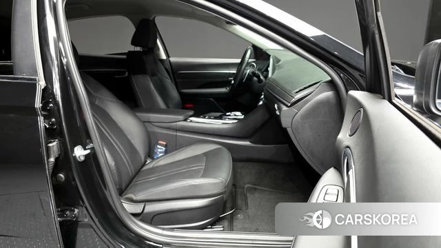Hyundai Sonata (DN8) 2022 Черный из Кореи, фото 2