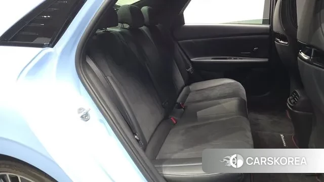 Hyundai Avante (CN7) 2021 Небесно-голубой из Кореи, фото 2