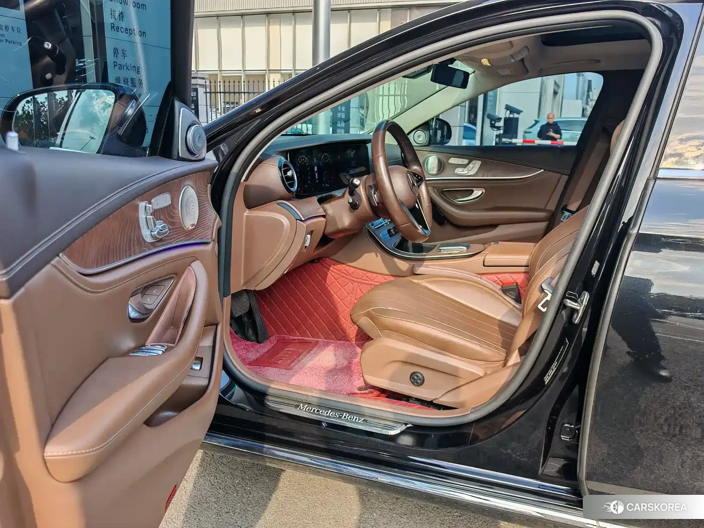 Mercedes-Benz E-Class 2022 Черный из Китая, фото 3