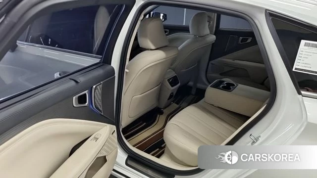 Kia The New K8 Hybrid 2025 Белый из Кореи, фото 2