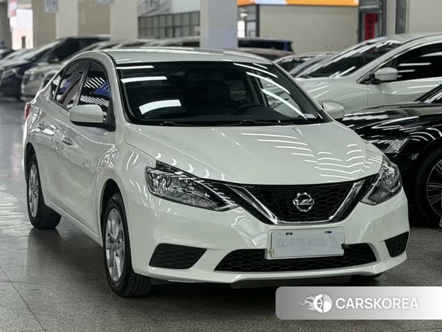 Nissan Xuan Yi 2022 Белый из Китая, фото 2