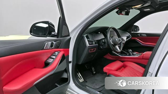 BMW X7 (G07) 2020 Белый из Кореи, фото 2