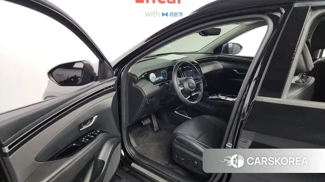 Hyundai Tucson (NX4) 2021 Черный из Кореи, фото 2