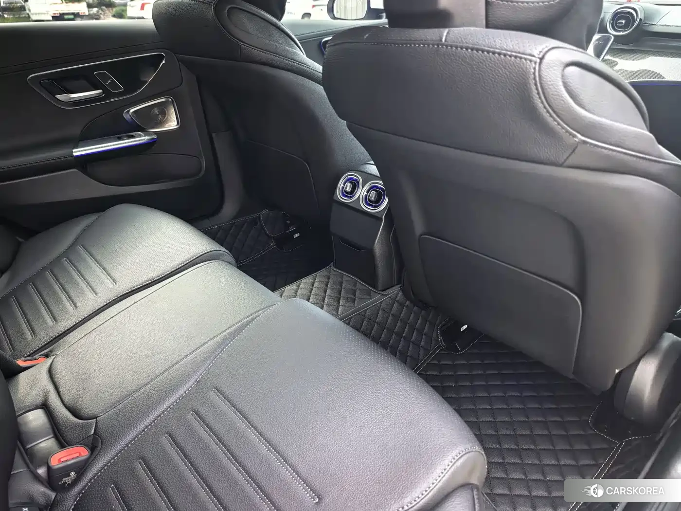 Mercedes-Benz C-class 2025 Белый из Китая, фото 3