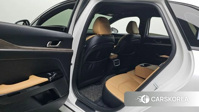 Kia K5 3rd generation 2021 Белый из Кореи, фото 2