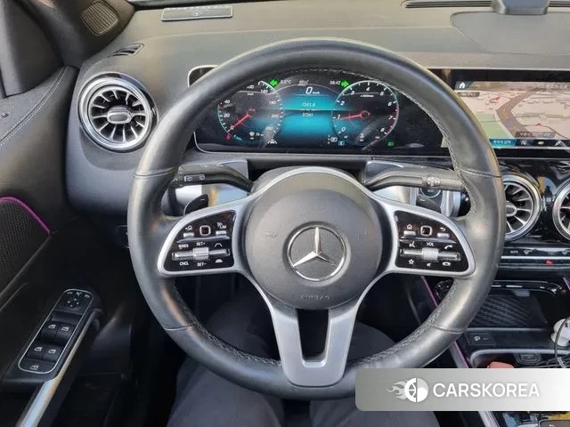 Mercedes-Benz GLB-Class X247 2020 Черный из Кореи, фото 2