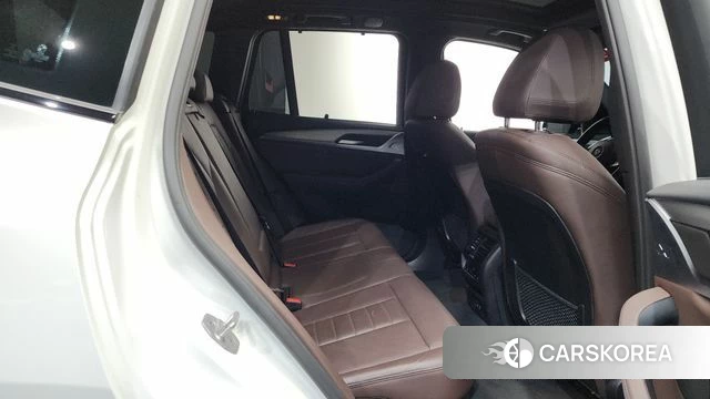 BMW X3 (G01) 2021 Белый из Кореи, фото 2