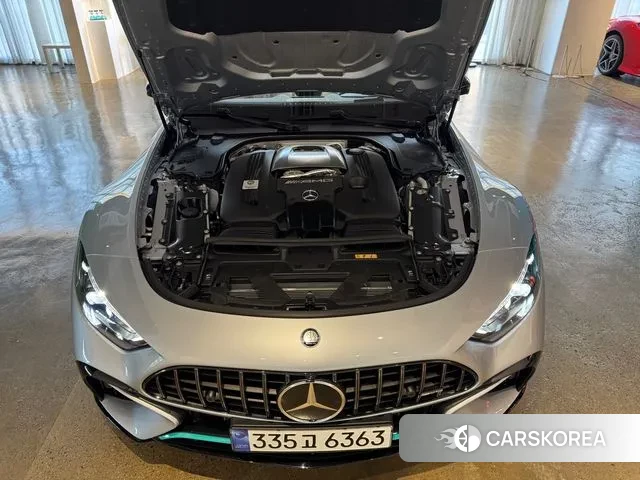 Mercedes-Benz SL-Class R232 2024 Черный двухцветный из Кореи, фото 2