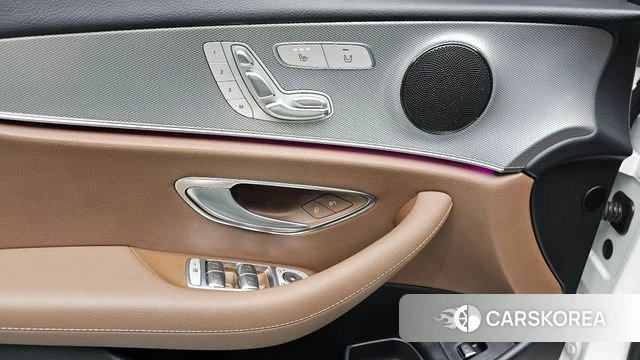 Mercedes-Benz E-Class W213 2020 Белый из Кореи, фото 2
