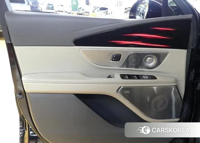 Lincoln Nautilus 2nd Generation 2024 Черный из Кореи, фото 2