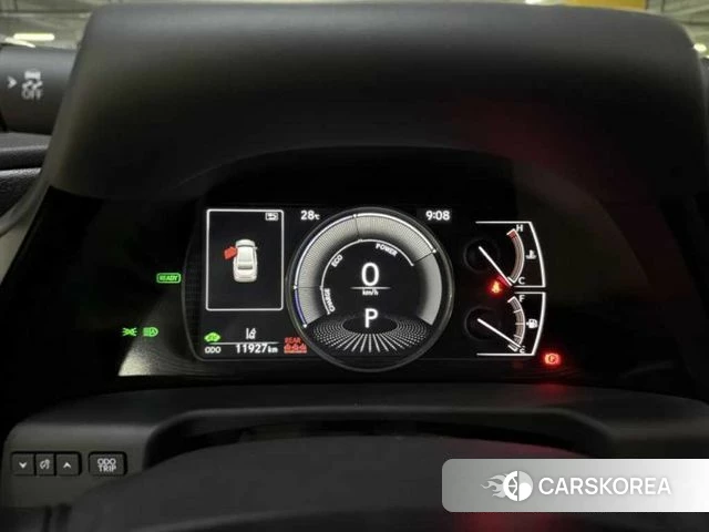 Lexus ES300h 7th generation 2025 Черный из Кореи, фото 2
