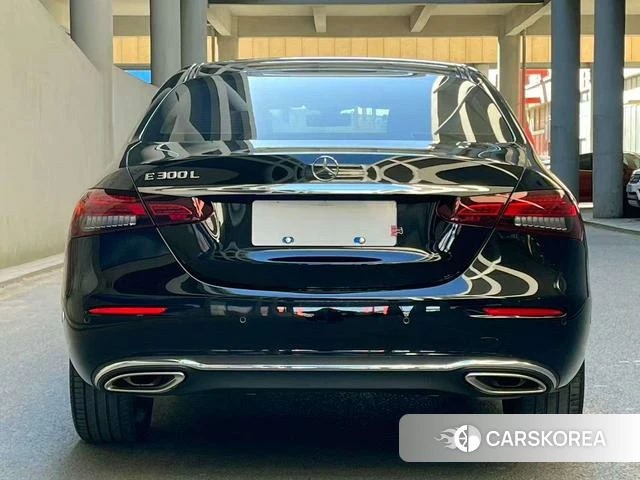 Mercedes-Benz E-class id 4213405 из Китая 2