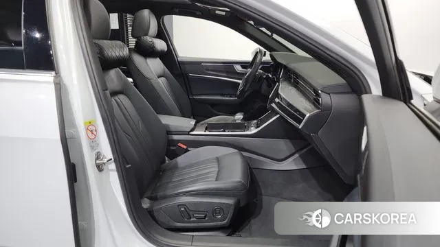 Audi A6 (C8) 2020 Белый из Кореи, фото 2