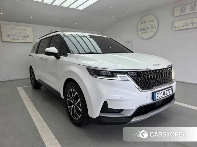 Kia Carnival 4th generation 2023 Белый из Кореи, фото 2