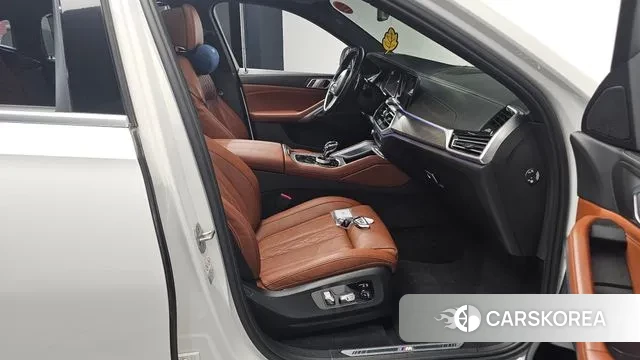 BMW X6 (G06) 2022 Белый из Кореи, фото 2