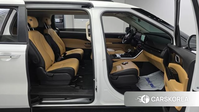 Kia Carnival 4th generation 2022 Белый из Кореи, фото 2