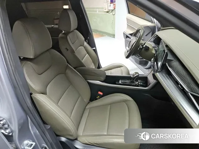 Ssangyong Torres 2023 Серебристо-серый из Кореи, фото 2