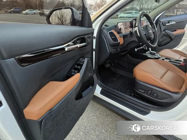 Kia The New Seltos 2023 Белый из Кореи, фото 2