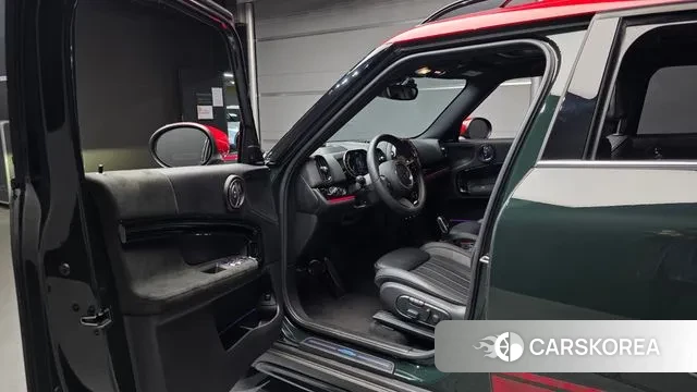 Mini Cooper S Countryman 2023 Темно-зеленый из Кореи, фото 2