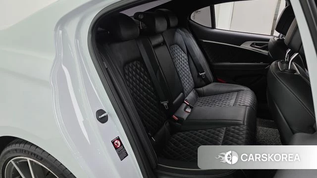 Genesis G70 2018 Белый из Кореи, фото 2