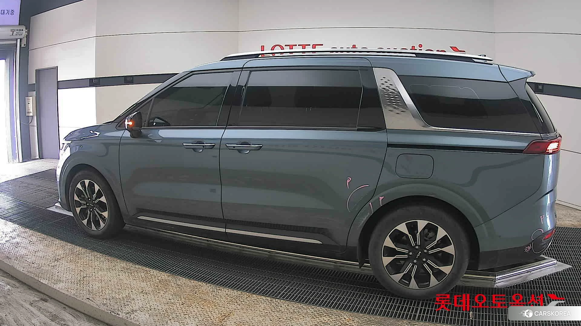 Kia Carnival 2023 Astra Blue из Кореи, фото 2