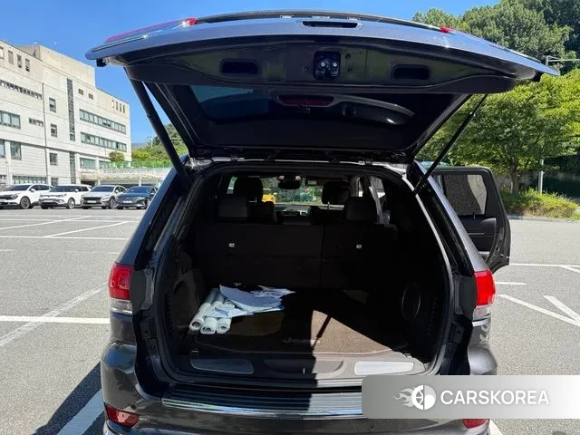 Jeep Grand Cherokee 2018 Серый из Кореи, фото 2