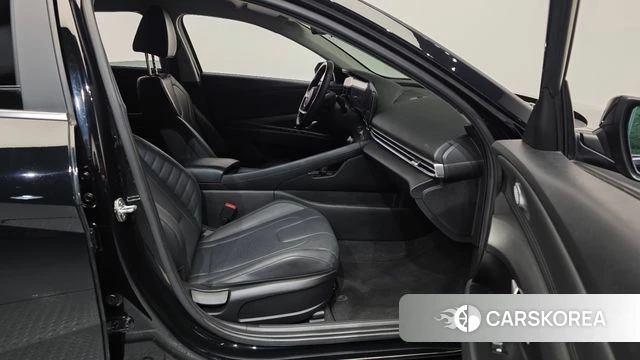 Hyundai Avante (CN7) 2020 Черный из Кореи, фото 2